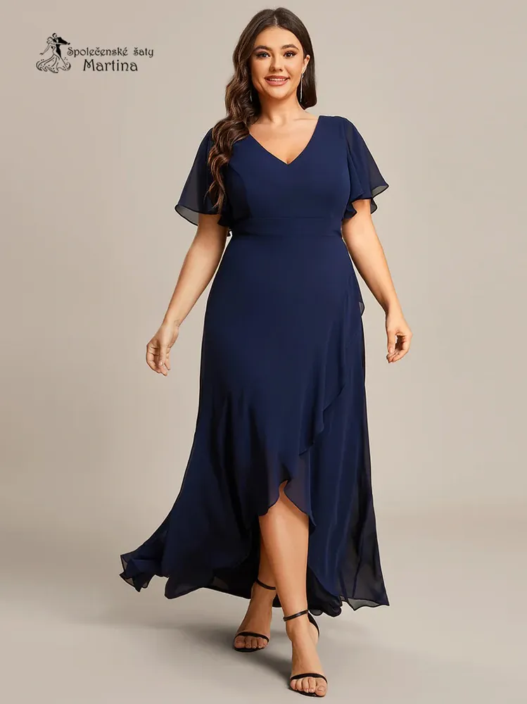 Dlouhé asymetrické tmavě modré plus size šaty "Rubye" s volnými rukávy