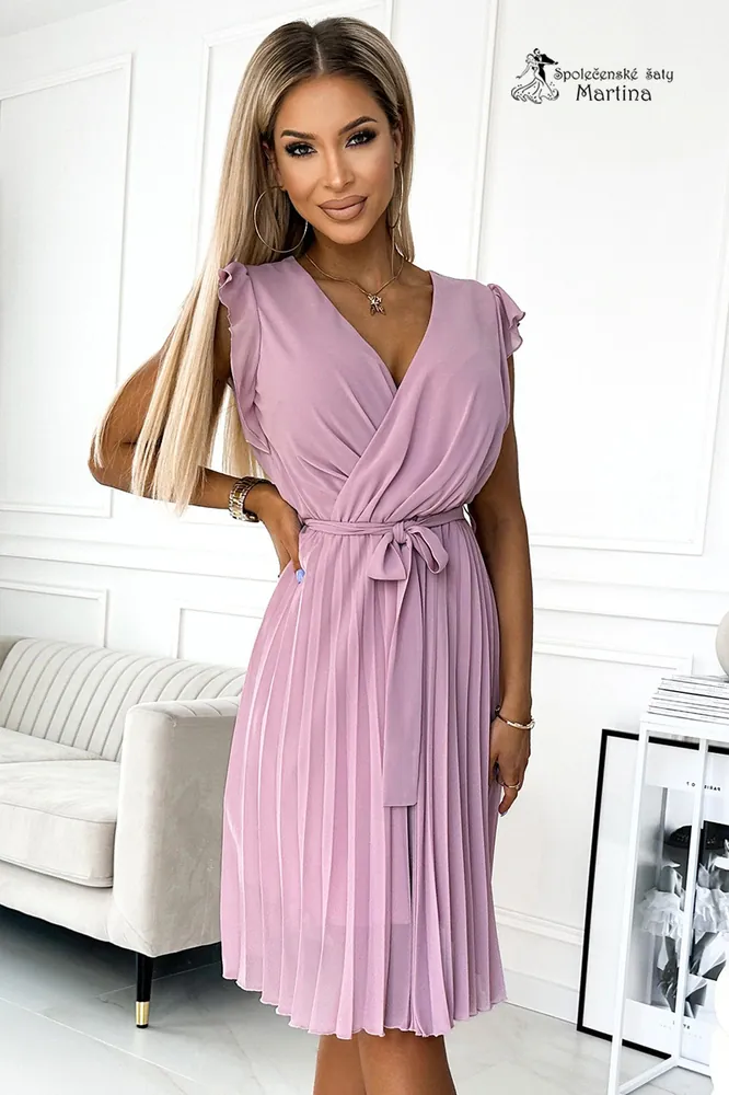 Pudrově růžové šaty "Matty" s plisovanou sukní a krátkým rukávem