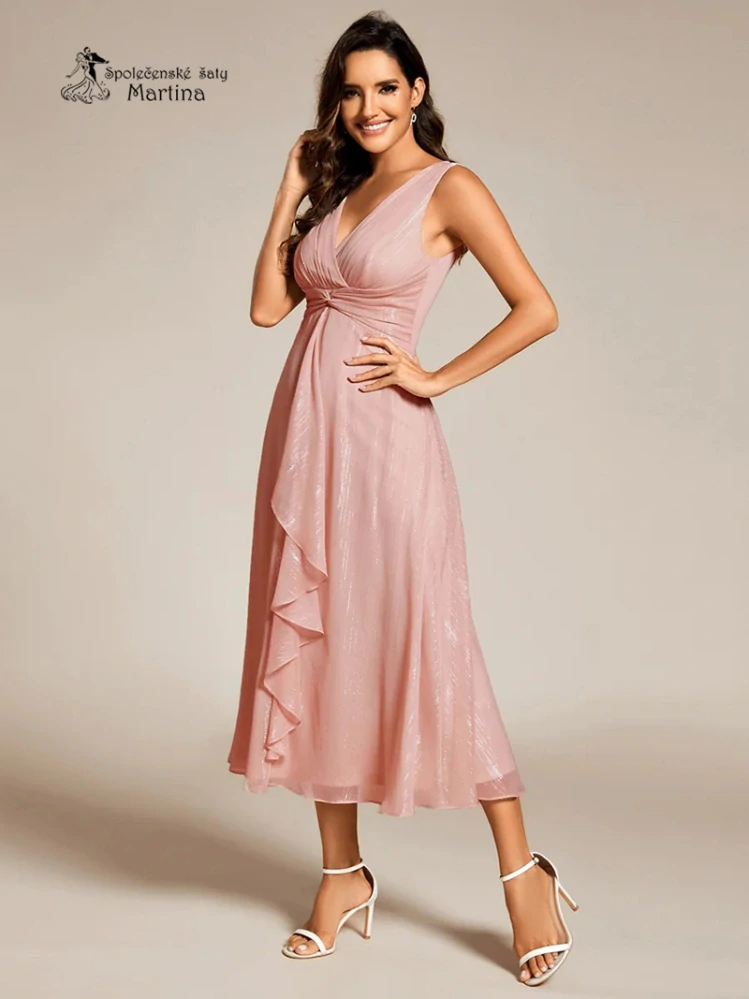 Elegantní růžové šaty s lesklými detaily a jemným volánem "Nelly"