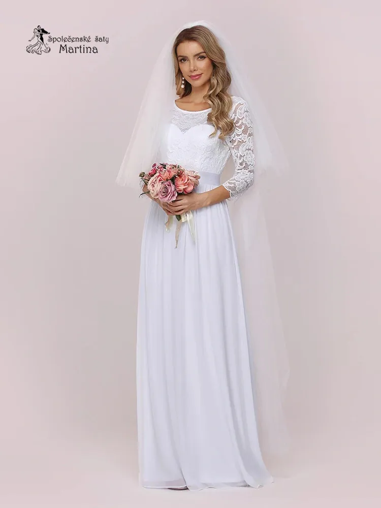 Bílé svatební šaty s 3/4 krajkovými rukávy "Trish"