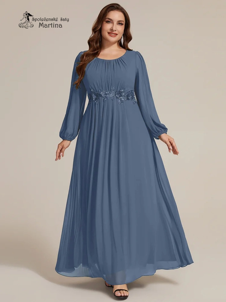 Staromodré plus size společenské šaty "Tina" s květinovým zdobením a dlouhými rukávy