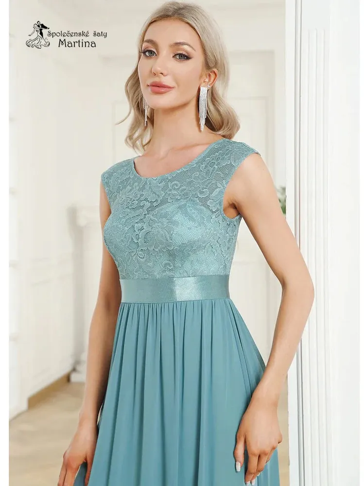 Staromodré společenské šaty "Siera" s krajkovým živůtkem - vel. 40