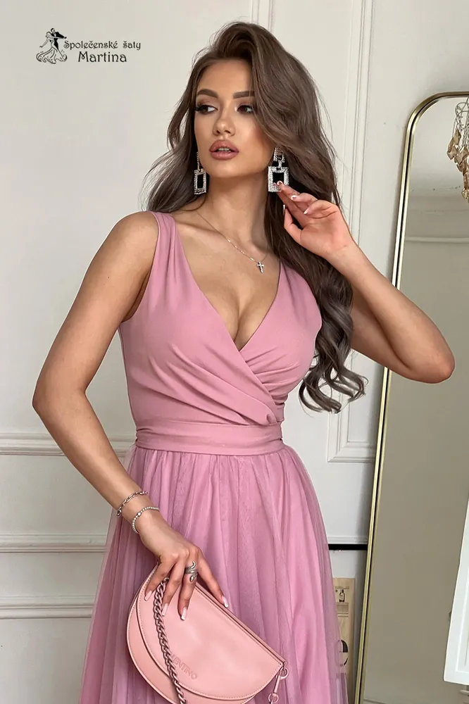 Dlouhé pudrově růžové šaty "Aggie" s jemnou tylovou sukní - vel. 46