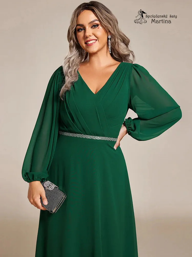 Tmavě zelené plus size společenské šaty s dlouhými rukávy "Kerenza"