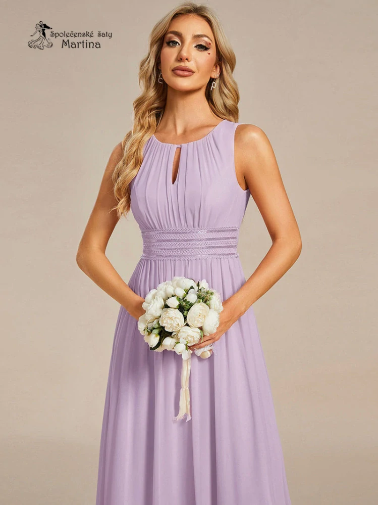 Lila společenské šaty "Cherry" s lodičkovým výstřihem