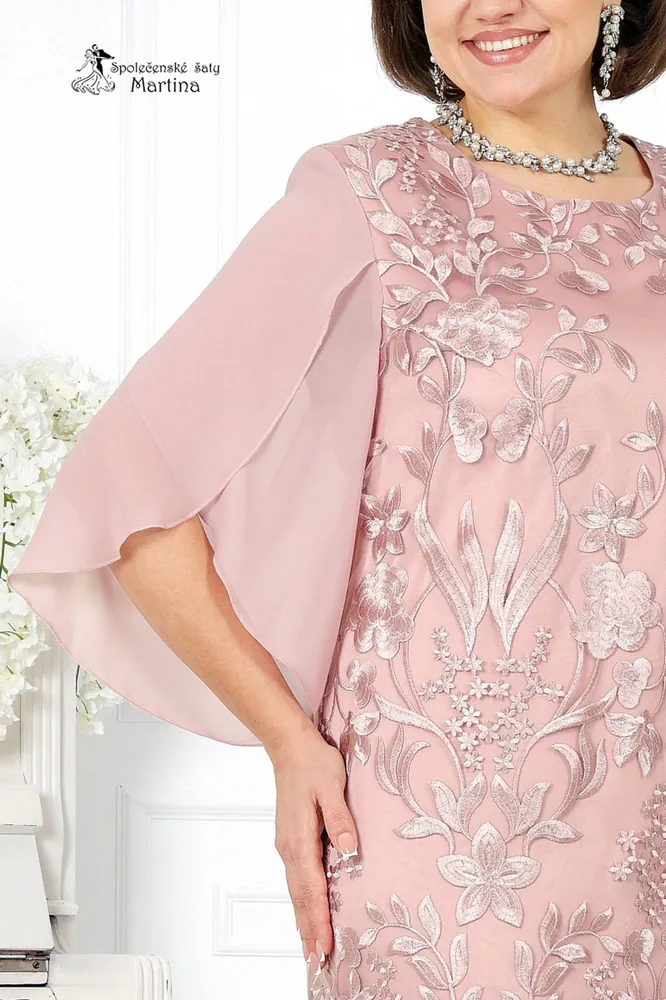 Pudrově růžové pouzdrové šaty "Julianna" s netopýřími šifonovými rukávy - vel. 50