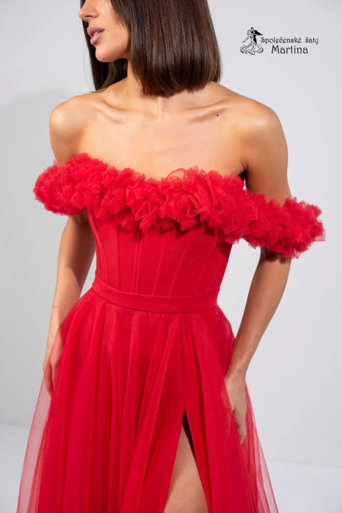 Exkluzivní červené tylové společenské šaty "Minerva" s rozparkem a korzetovým živůtkem - vel. 36