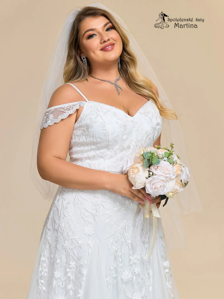 Plus size svatební šaty "Raine" s jemnou květinovou výšivkou a tylovou sukní - vel. 44