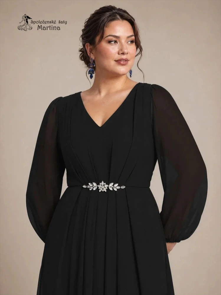 Černé plus size šifonové společenské šaty "Ashley“ s dlouhými rukávy a zdobeným pasem