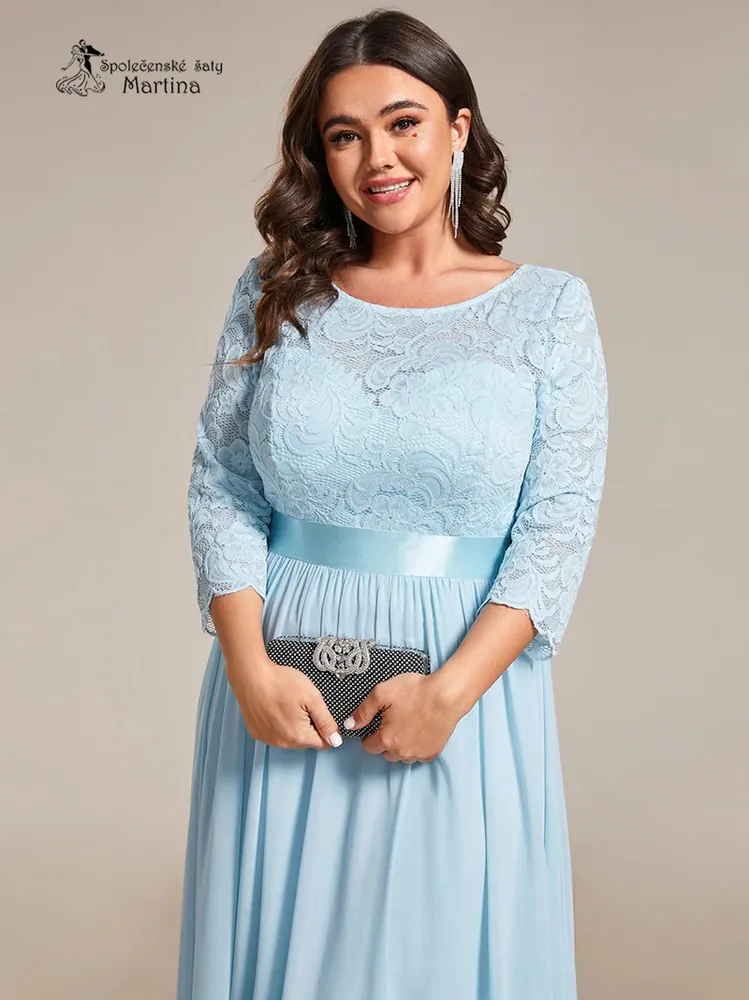 Světle modré společenské šaty s 3/4 krajkovými rukávy "Trish XXL"