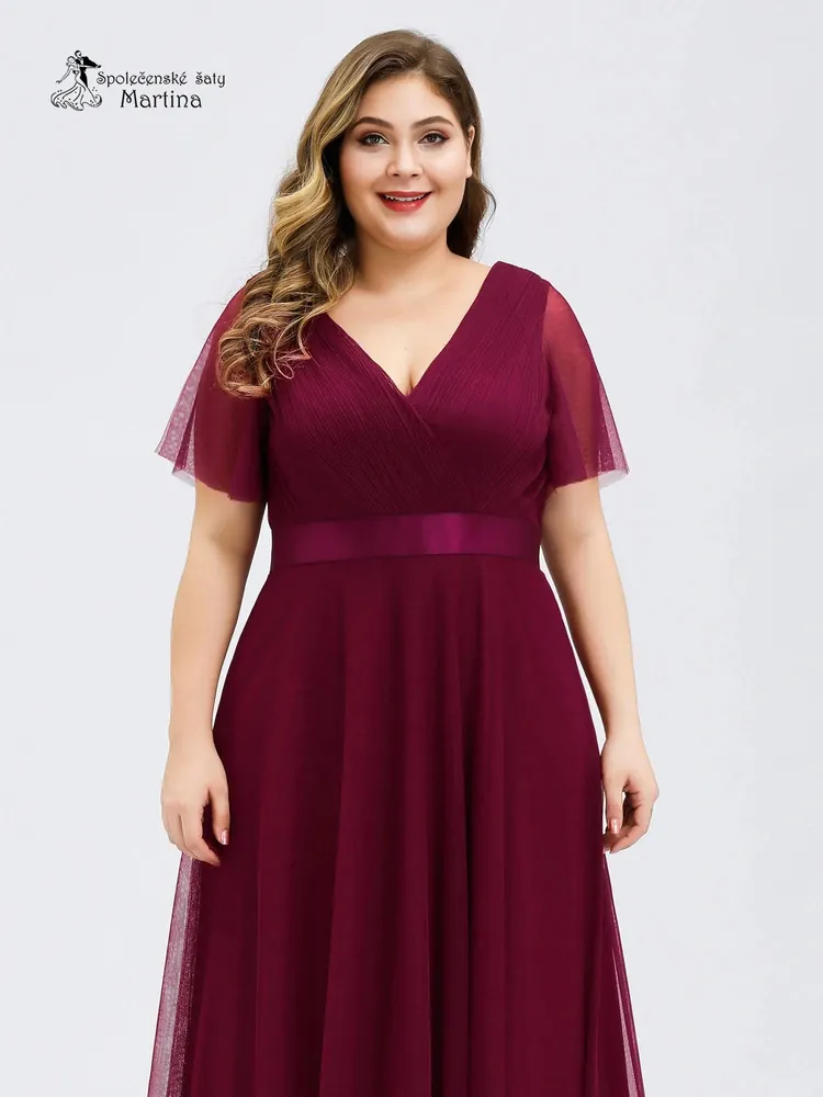 Vínové tylové šaty s krátkým rukávkem “Broke XXL”