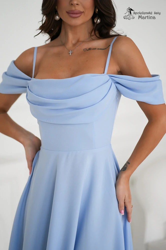 Světle modré hladké midi šaty "Sunshine" se spadenými ramínky - vel. 36