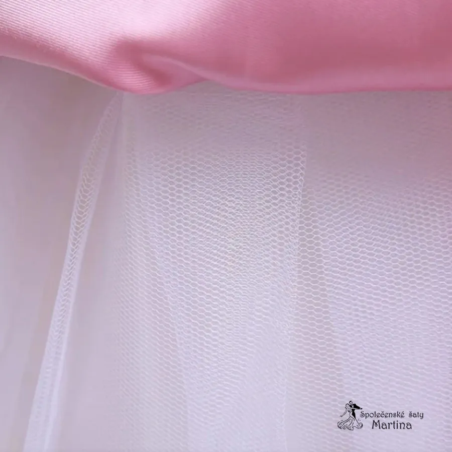 Elegantní tmavě růžové asymetrické šaty "Saskie" s výšivkou v živůtku  4-10 let 