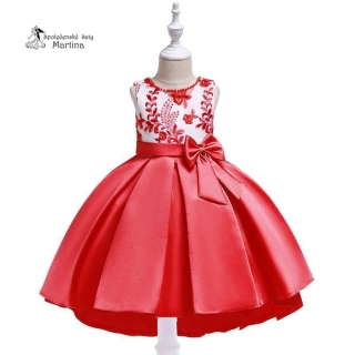 Elegantní červené asymetrické šaty "Saskie" s výšivkou v živůtku - vel. 130