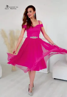 Midi fuchsiové společenské šaty "Daisy" se spadenými ramínky - vel. 38