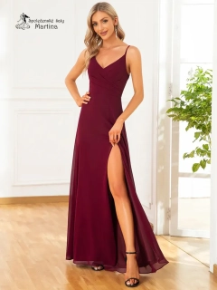 Jednoduché elegantní vínové šaty pro svědkyni, družičku či svatebního hosta "Valerdi" se špagetovými ramínky