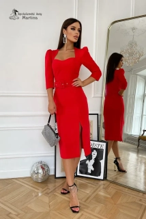 Červené pouzdrové šaty "Chanelle" se srdíčkovým výstřihem a rukávy