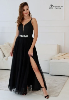 Dlouhé černé tylové společenské šaty "Babydoll"