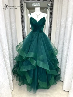 Tmavě zelené maturitní šaty "Brooklyn" s volány v sukni