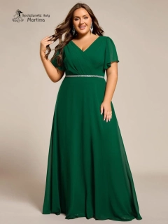 Jednoduše elegantní plus size lahvově zelené šaty s motýlími rukávy a třpytivým páskem "Claudine"