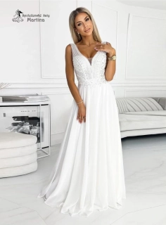 Bílé krásně zdobené svatební šaty či na věneček "Campari"