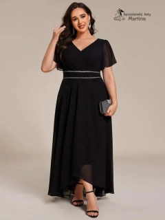 Mírně asymetrické XXL černé šaty s motýlími rukávy a ozdobným páskem "Ellie"