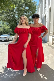 Červené šaty s volánem "Natalia" s odhalenými rameny a rozparkem