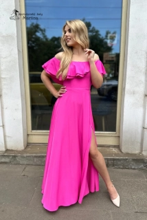 Fuchsiové šaty s volánem "Natalia" s odhalenými rameny a rozparkem