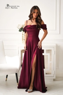 Vínové šaty "Sunny" se spadenými ramínky z jemně lesklého materiálu