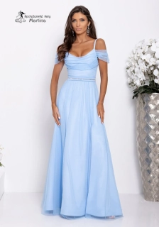 Světle modré tylové společenské šaty "Kiara" s rozparkem a spadenými rameny