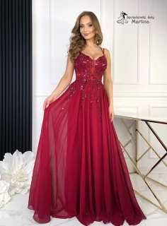 Vínové šifonové maturitní šaty "Hortenzie" s krajkovým živůtkem a rozparkem
