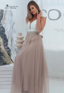 Dlouhé bílo-cappuccinové tylové šaty "Babydoll" pro svatebního hosta či družičku