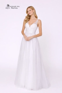 Svatební šaty "Inesa" s vyšívaným živůtkem